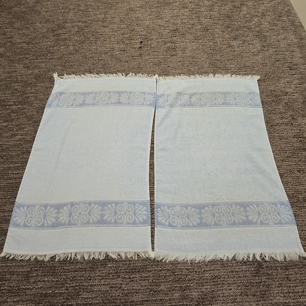 Vintage 70s Cannon Monticello Hand Towel Set Textured‎ Flowers Fringe Light Blue